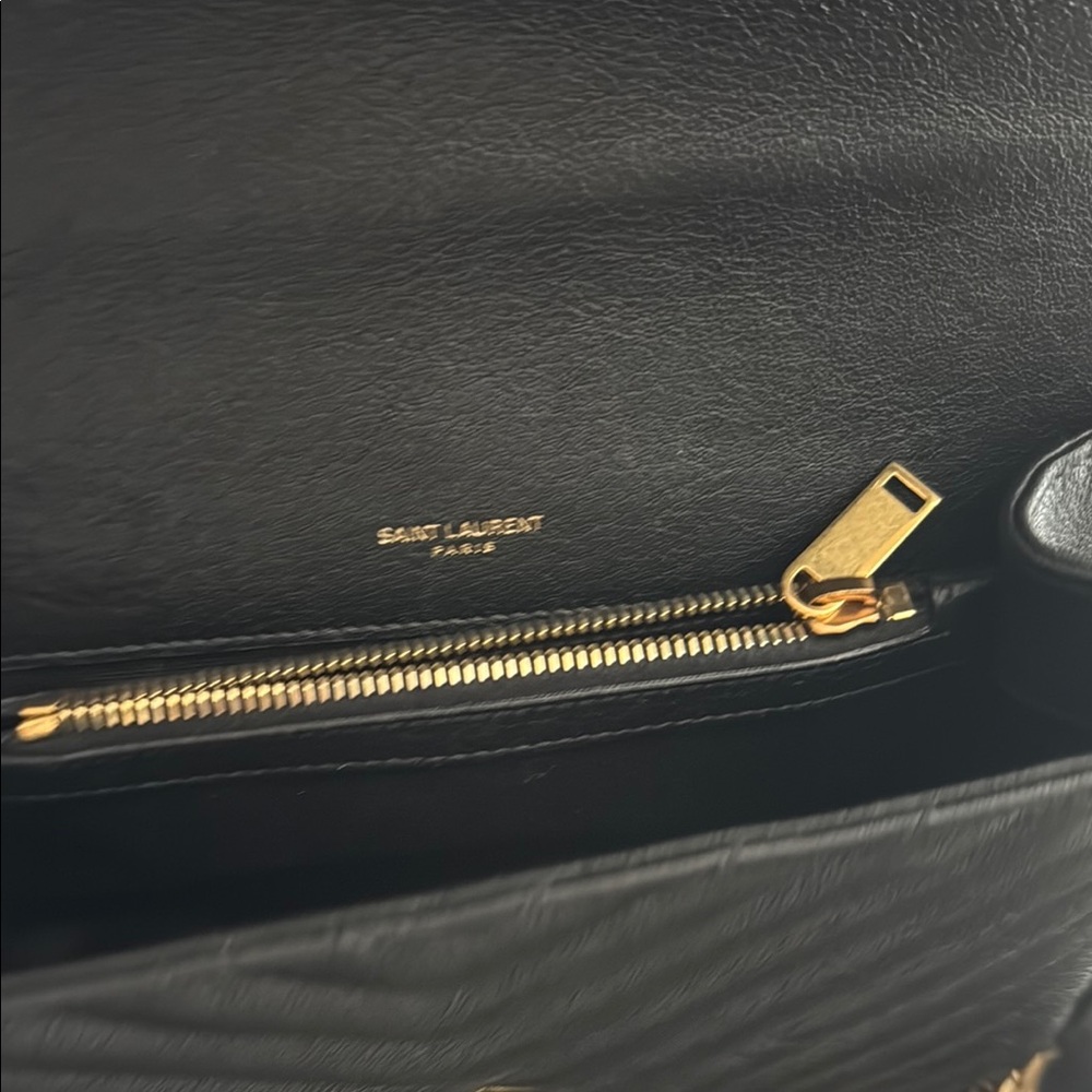 🥳HP🥳🔥Yves Saint Laurent Black College Chevron Cross Body Bag🔥 - Picture 14 of 17